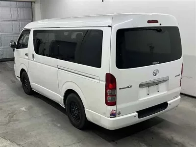 Toyota REGIUS ACE VAN
