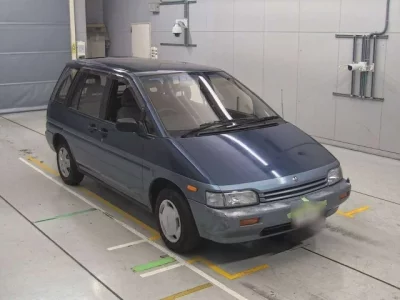 Nissan PRAIRIE