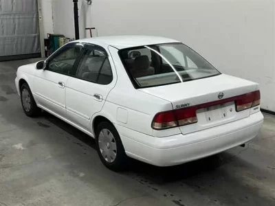 Nissan SUNNY