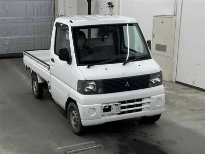 Mitsubishi MINICAB TRUCK