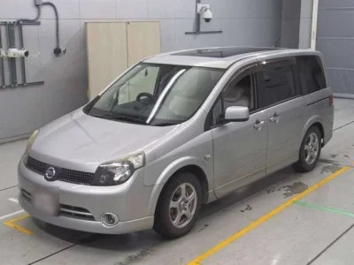 Nissan LAFESTA