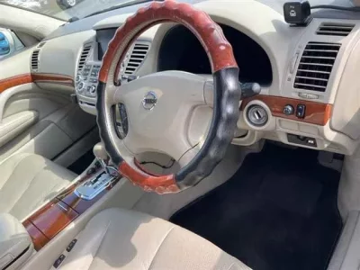 Nissan CIMA