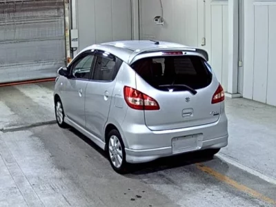 Suzuki CERVO