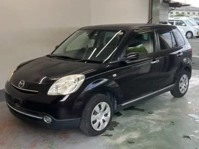 Mazda VERISA