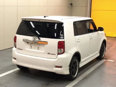 Toyota COROLLA RUMION