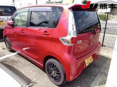 Mitsubishi EK CUSTOM