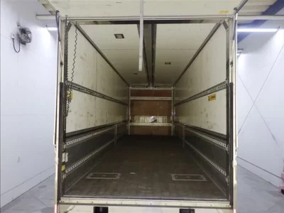 Mitsubishi FUSO TRUCK