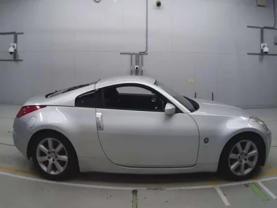 Nissan FAIRLADYZ