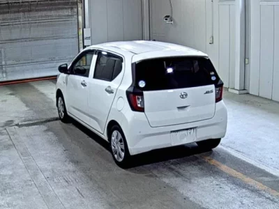 Daihatsu MIRA E S