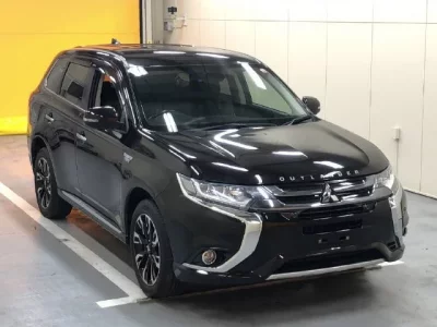 Mitsubishi OUTLANDER PHEV