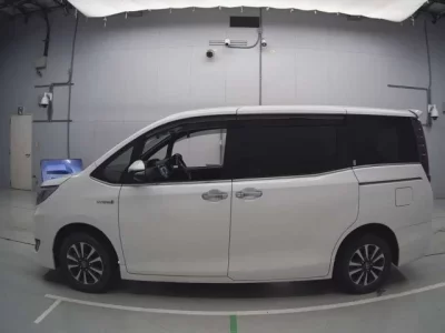 Toyota ESQUIRE