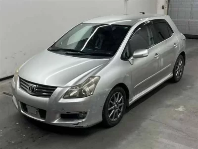 Toyota BLADE