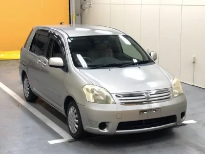 Toyota RAUM