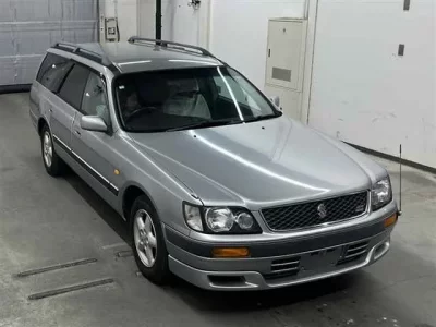 Nissan STAGEA
