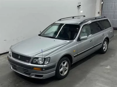 Nissan STAGEA