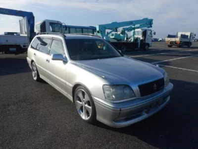 Toyota CROWN ESTATE