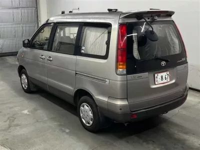 Toyota LITE ACE NOAH
