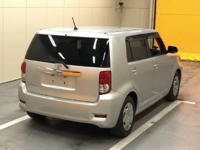 Toyota COROLLA RUMION
