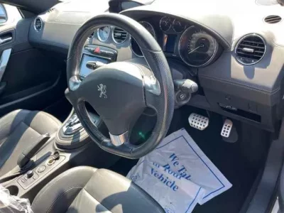 Peugeot RCZ