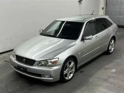 Toyota ALTEZZA WAGON