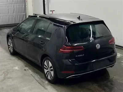 Volkswagen E-GOLF