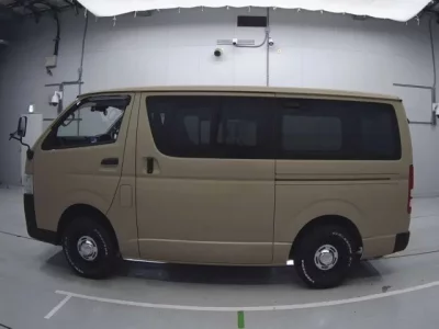 Toyota REGIUS ACE VAN