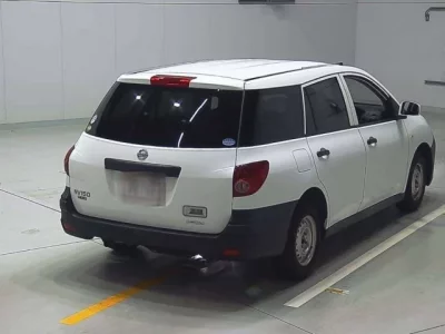 Nissan AD