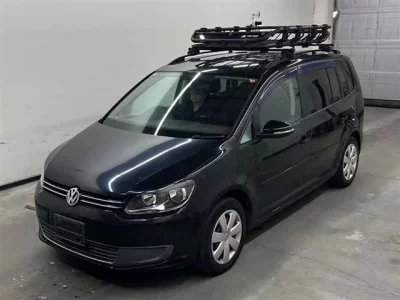 Volkswagen GOLF TOURAN