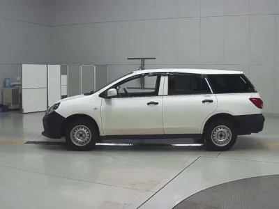 Nissan AD
