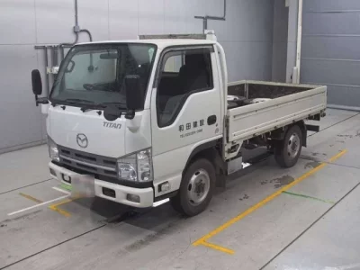 Mazda TITAN