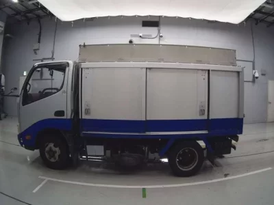 Toyota DYNA