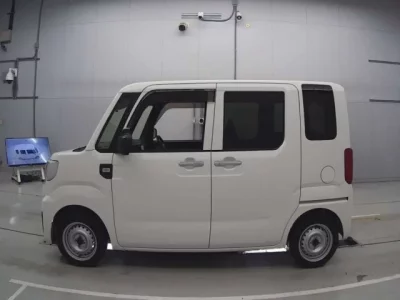 Daihatsu HIJET CADDIE