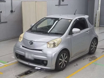 Toyota IQ