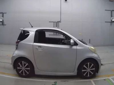 Toyota IQ