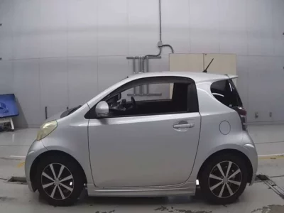 Toyota IQ