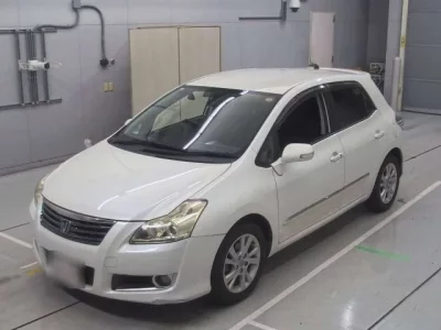 Toyota BLADE
