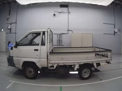 Toyota LITE ACE TRUCK