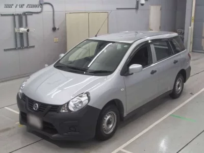 Nissan AD