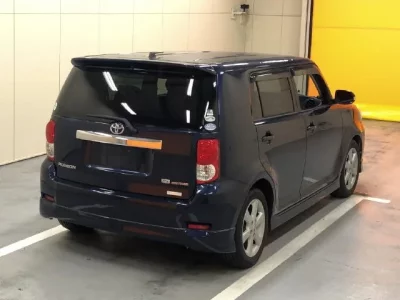 Toyota COROLLA RUMION