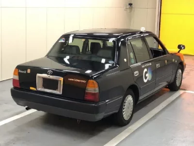 Toyota CROWN COMFORT