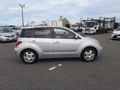 Toyota IST