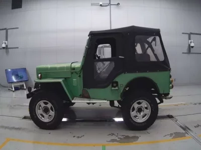 Mitsubishi JEEP