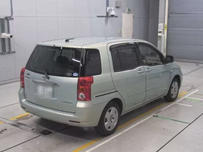 Toyota RAUM
