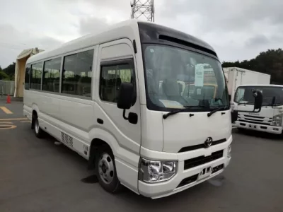 Toyota COASTER