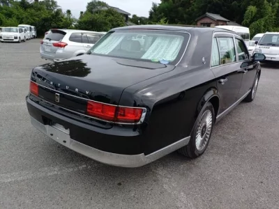 Toyota CENTURY