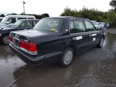 Toyota CROWN COMFORT