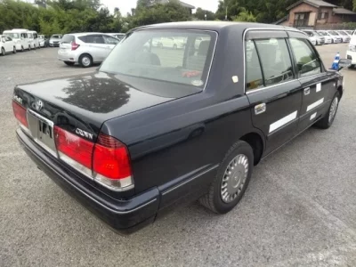 Toyota CROWN COMFORT