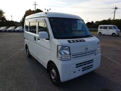 Nissan CLIPPER VAN