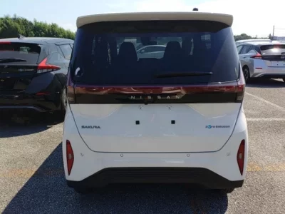 Nissan SAKURA