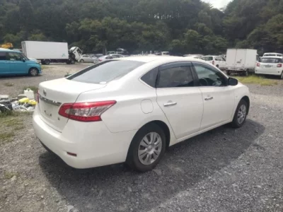 Nissan SYLPHY